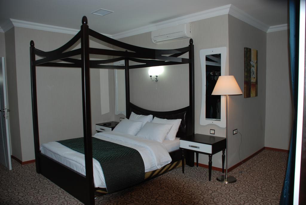 Grand Ani Hotel Kars Esterno foto